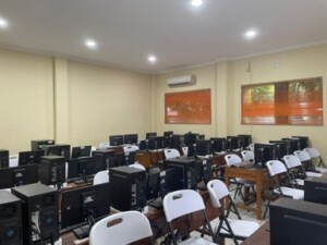Laboratorium Komputer Modern
