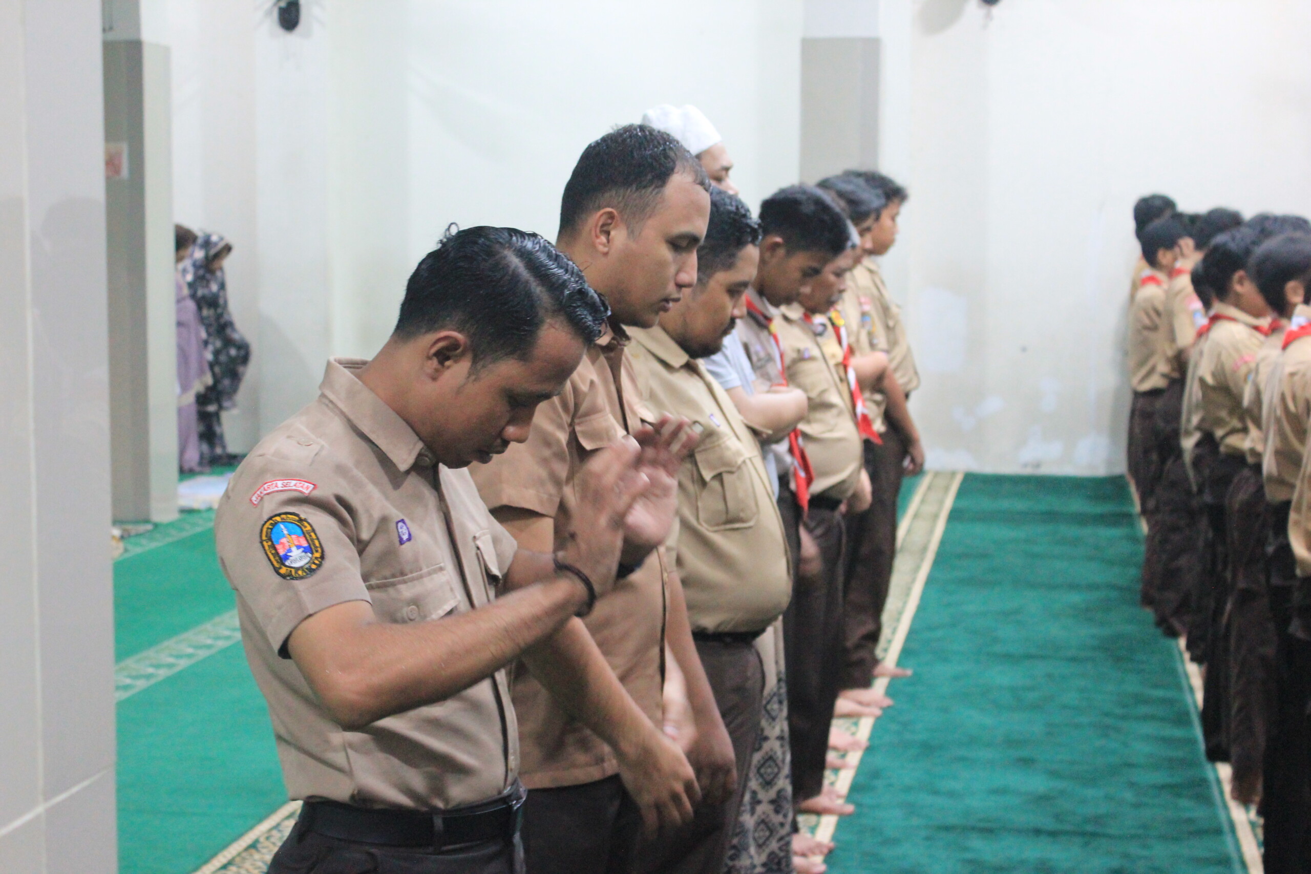Di Bawah Langit Senja Perjusa 2026: Ibadah Tetap Utuh dan Utama